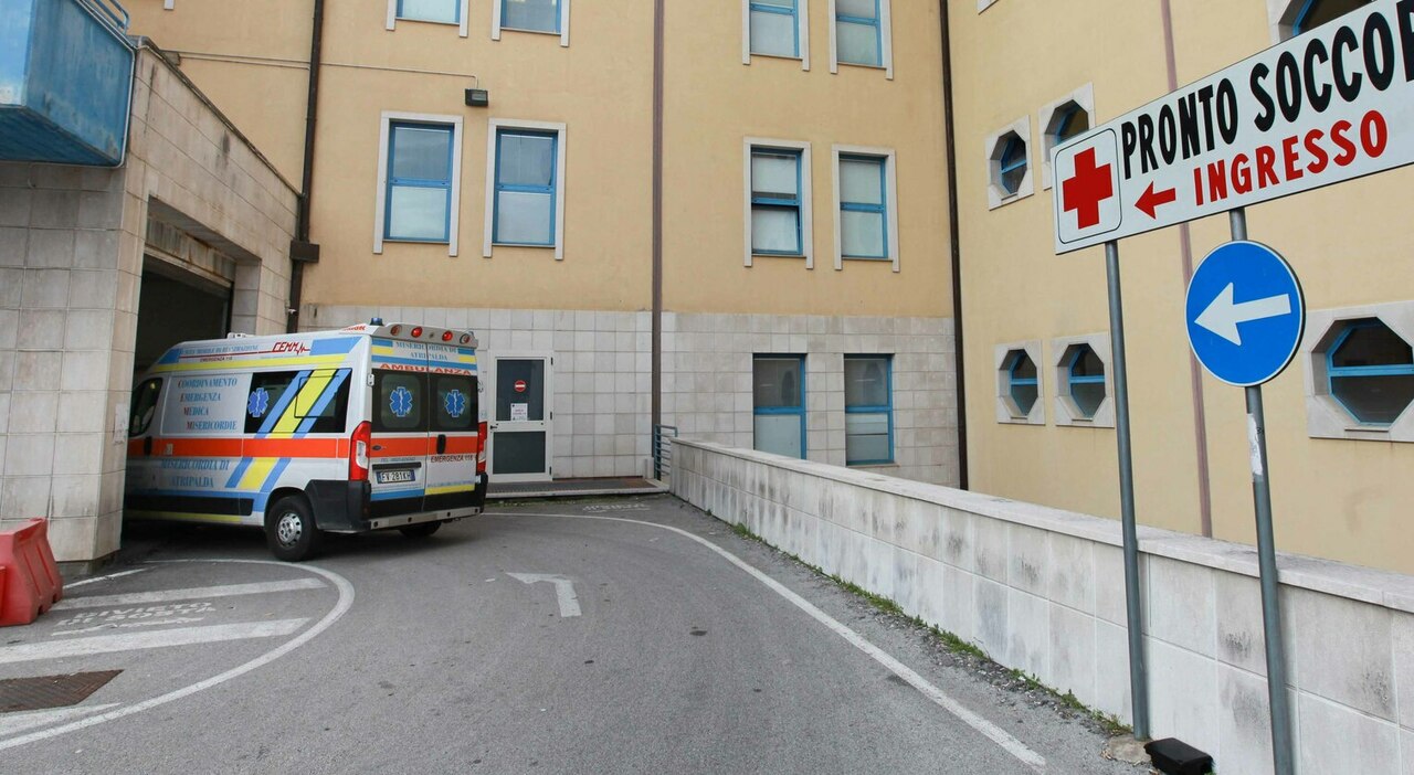 motociclista perde il controllo del mezzo e finisce nel fossato 49enne muore dopo ore di agonia in ospedale da Ilgazzettino.it motociclista perde il controllo del mezzo e finisce nel fossato 49enne muore dopo ore di agonia in ospedale