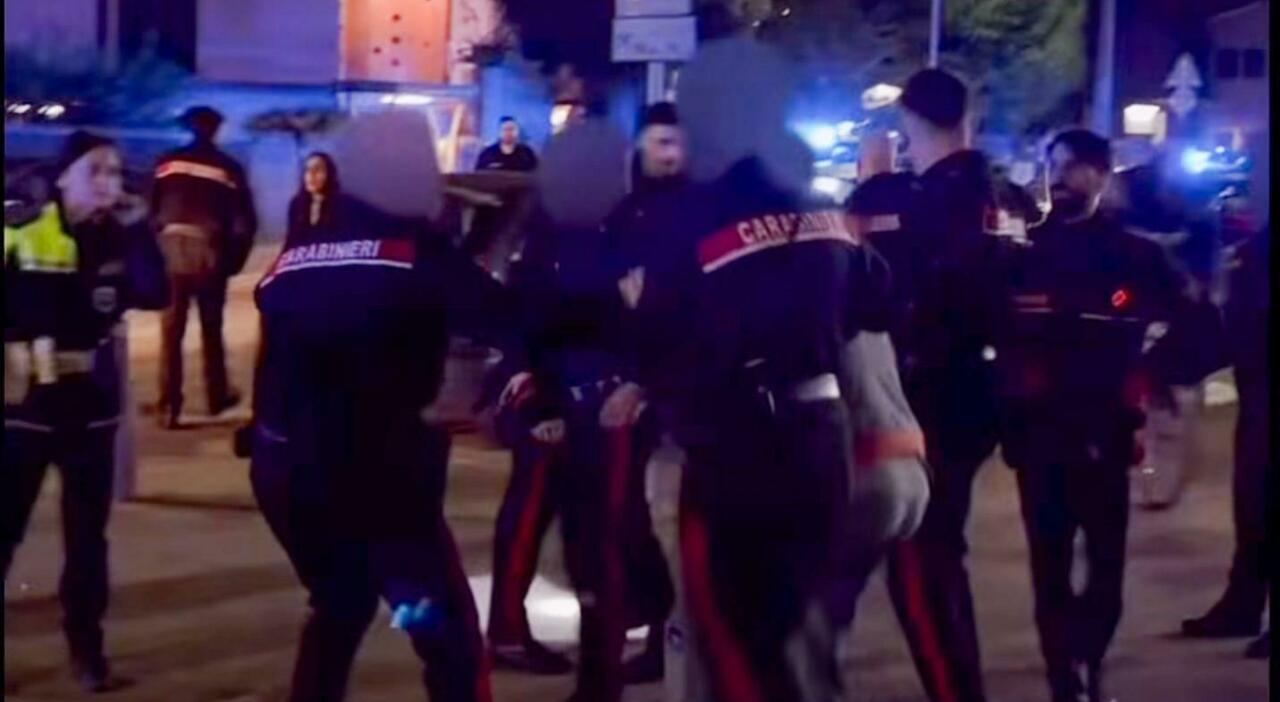 condannati 4 antagonisti del pedro avevano accerchiato una pattuglia di carabinieri per non far portar via uno di loro da Ilgazzettino.it condannati 4 antagonisti del pedro avevano accerchiato una pattuglia di carabinieri per non far portar via uno di loro