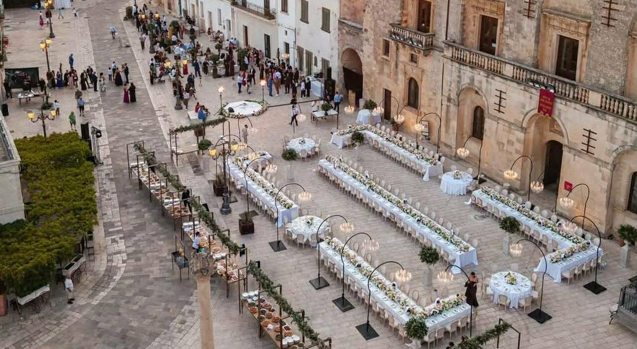 la piazza del paese chiusa per matrimonio le nozze da sogno dellerede del gib242 da Quotidianodipuglia.it la piazza del paese chiusa per matrimonio le nozze da sogno dellerede del gib242