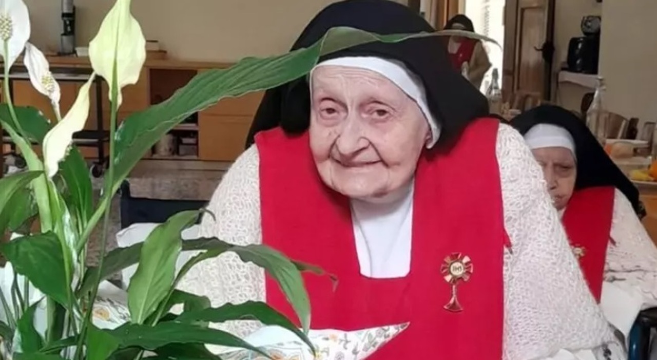 https://statics.cedscdn.it/photos/MED_HIGH/2026/07/10/9643610_10145409_suor_annamaria.jpg