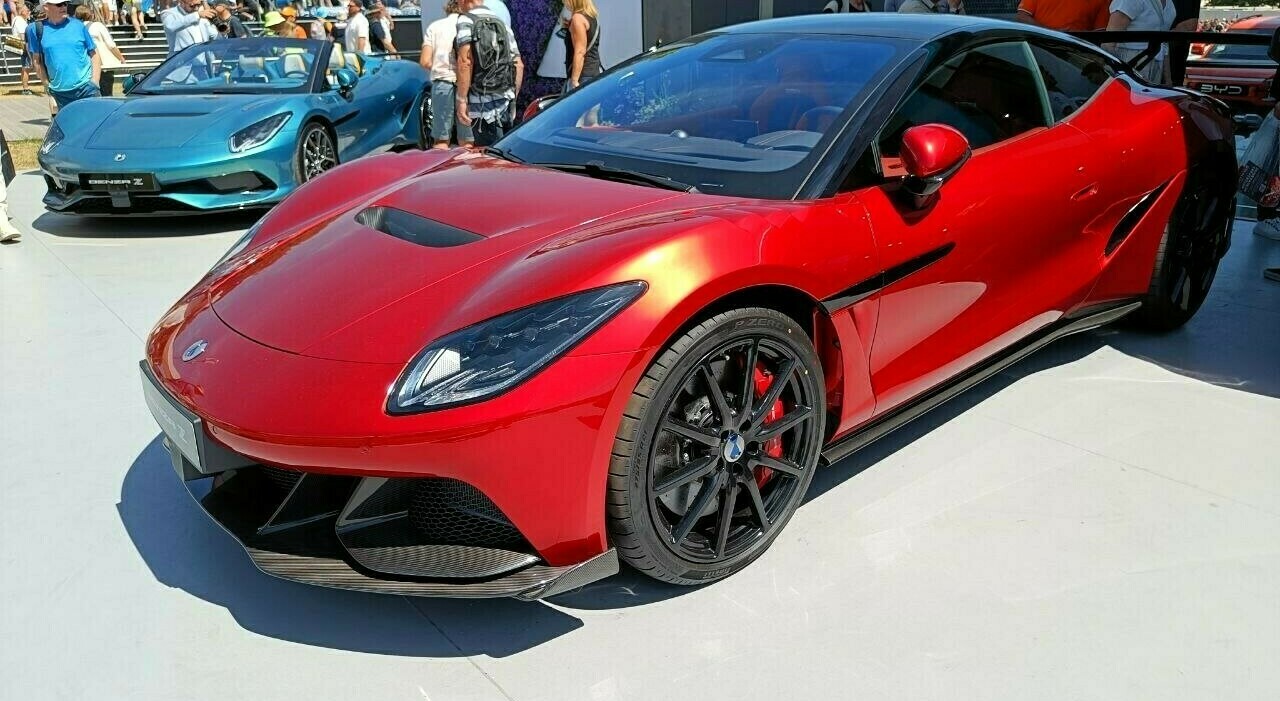 Denza Z