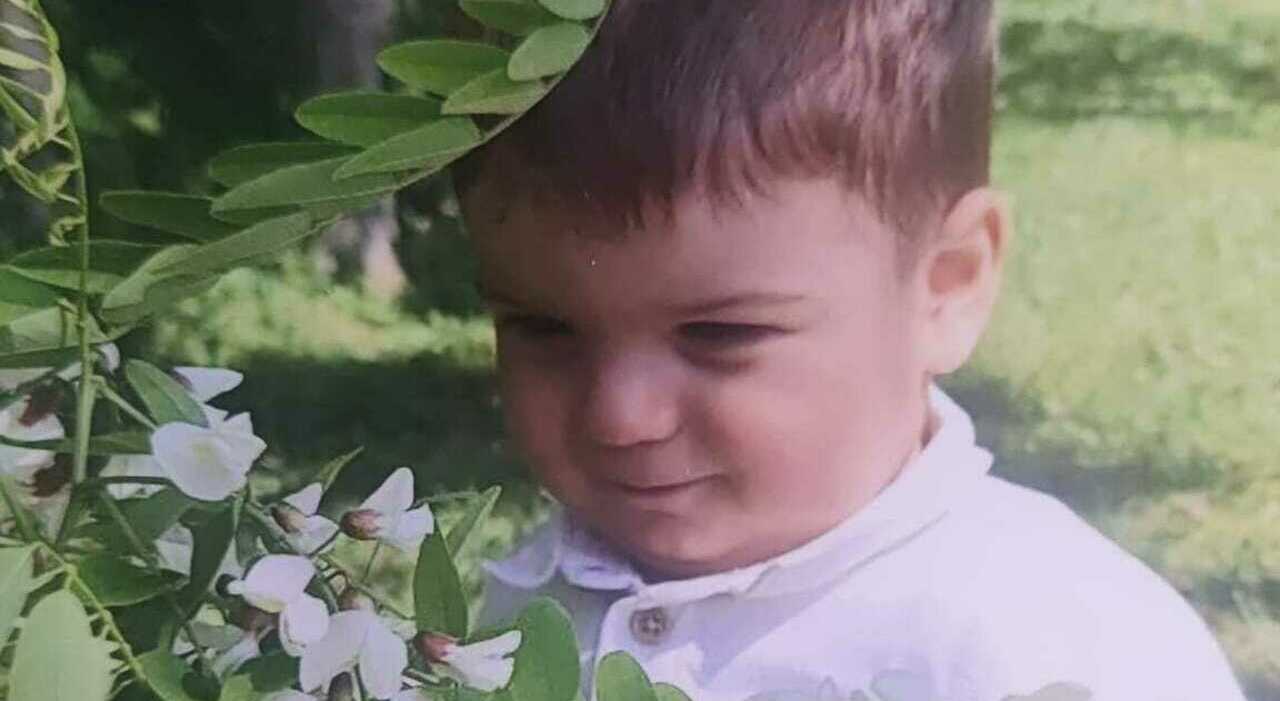 bambino investito e ucciso dalla nonna leoni da tastiera scatenano odio e critiche sui social il sindaco durighetto siate umani