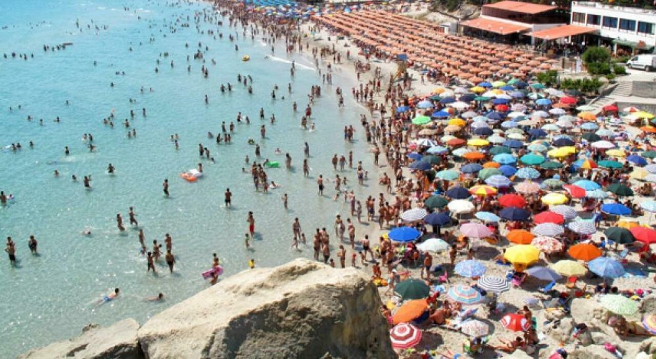 spiagge concessioni da 5 a 20 anni il bando accende le polemiche dei balneari