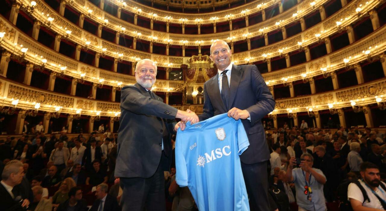 conferenza stampa allegri il nuovo mister del napoli abbiamo una grande rosa vogliamo far bene per il centenario io aziendalista 200 un complimento da Ilmattino.it conferenza stampa allegri il nuovo mister del napoli abbiamo una grande rosa vogliamo far bene per il centenario io aziendalista 200 un complimento
