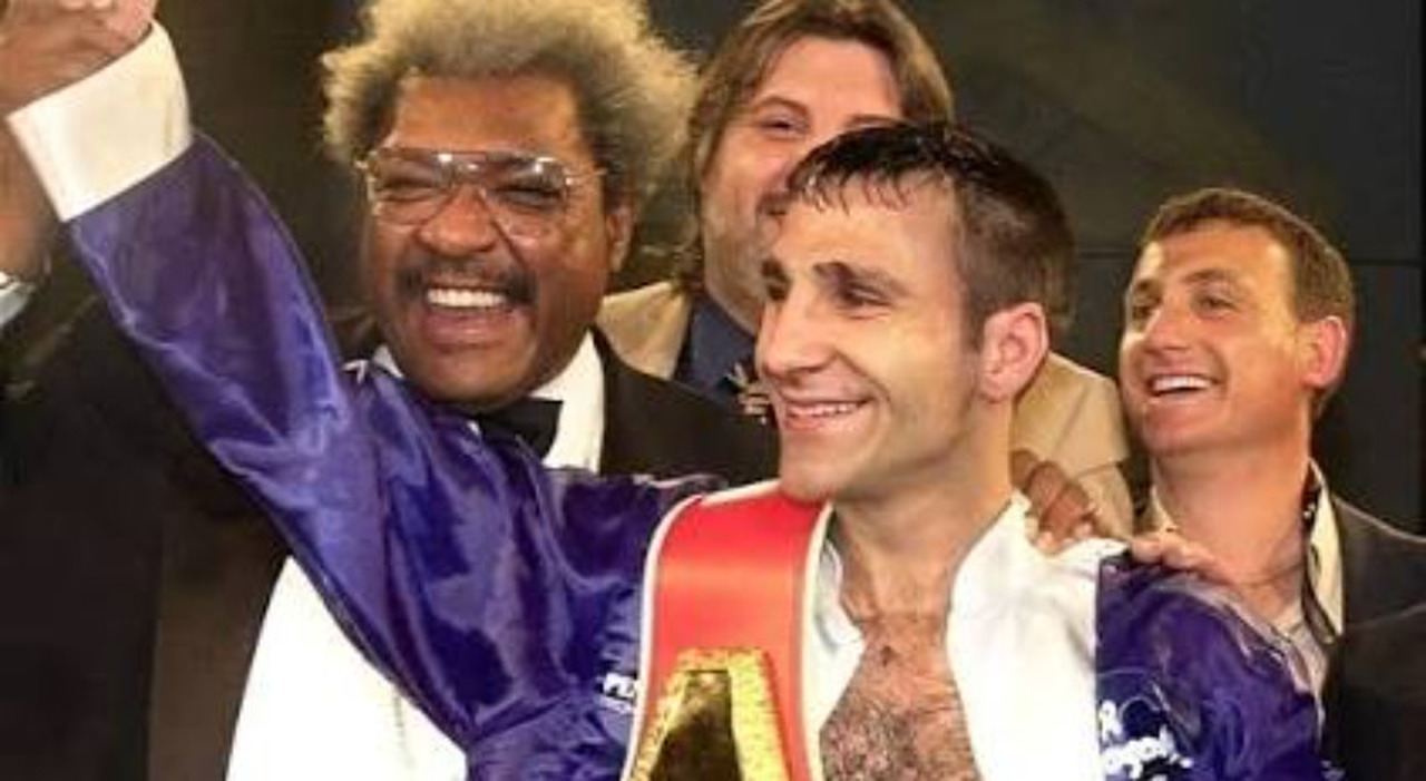 michele piccirillo l ex pugile indagato nell inchiesta sulle slot 200 stato campione del mondo da Quotidianodipuglia.it michele piccirillo l ex pugile indagato nell inchiesta sulle slot 200 stato campione del mondo