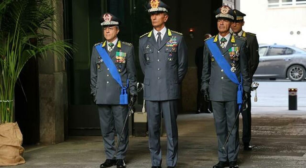 Guardia di Finanza: il generale Manna subentra al comandante Barbera