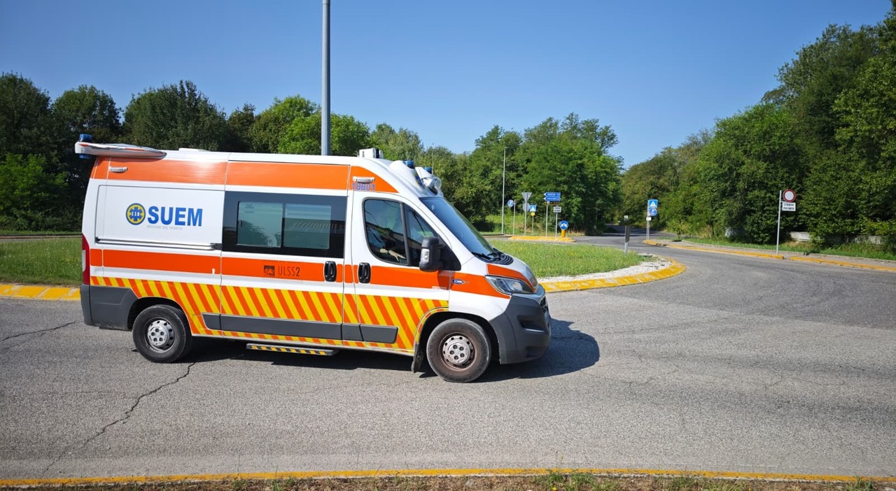operaio morto schiacciato da un rullo ferito un collega infortunio sul lavoro nella cava di superbeton