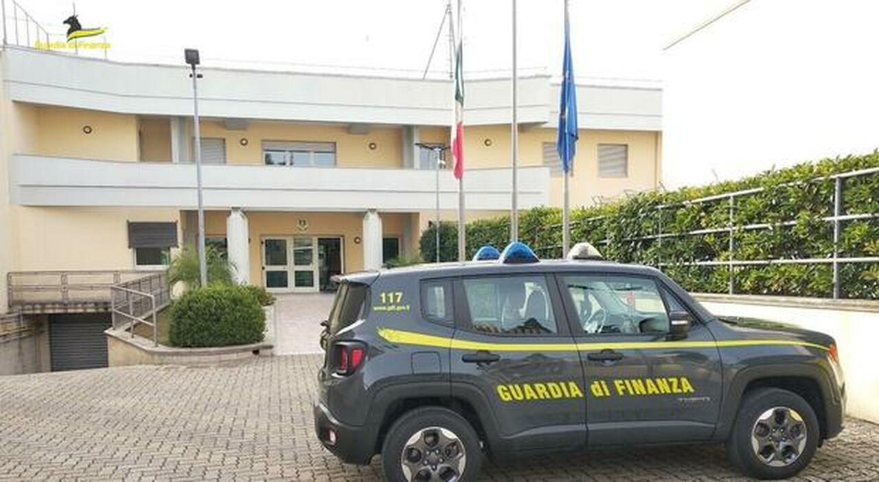 rinnovo patenti settemila visite fantasma medico arrestato e altri 7 nei guai da Quotidianodipuglia.it rinnovo patenti settemila visite fantasma medico arrestato e altri 7 nei guai