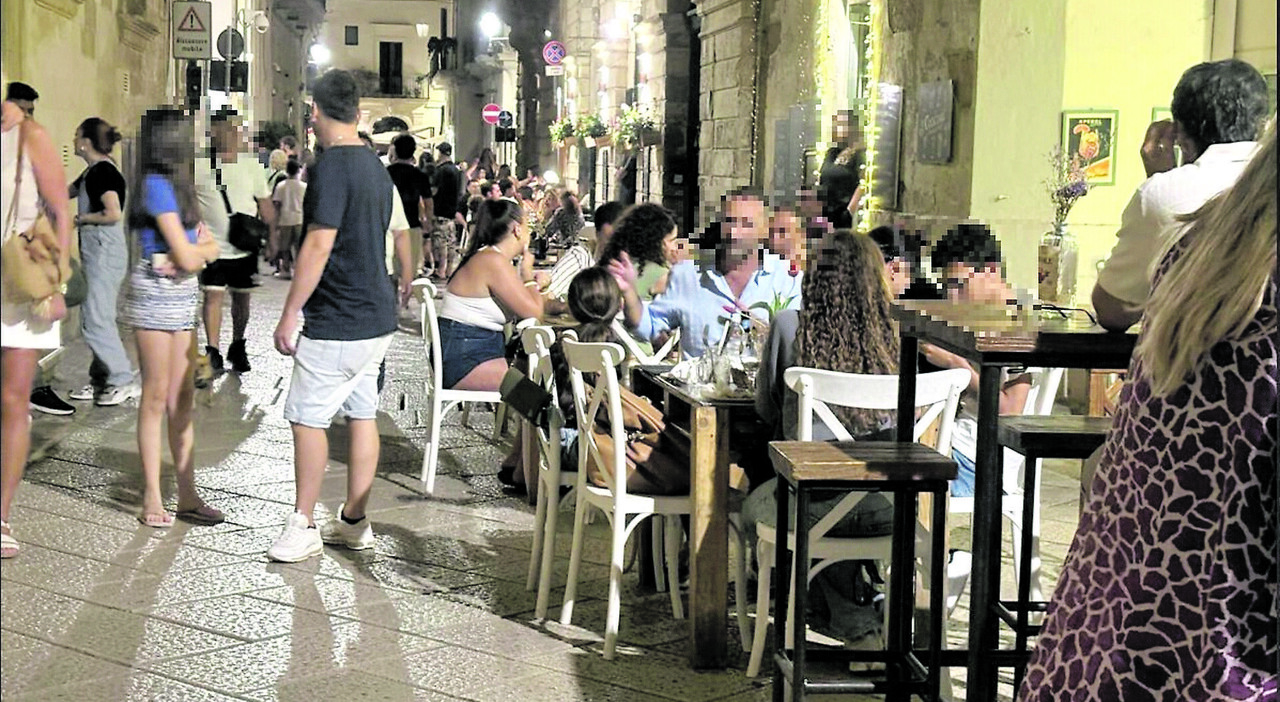 drink e musica fino alle 3 security in campo e ronde i locali del centro da Quotidianodipuglia.it drink e musica fino alle 3 security in campo e ronde i locali del centro