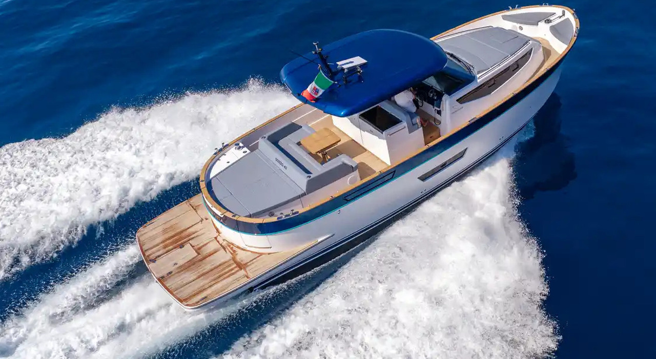 L'Apremare 42 in navigazione