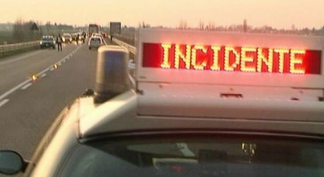 tragico incidente sulla a1 a teano tra camion e auto muore una 16enne gravemente feriti madre padre e fratello da Ilmattino.it tragico incidente sulla a1 a teano tra camion e auto muore una 16enne gravemente feriti madre padre e fratello