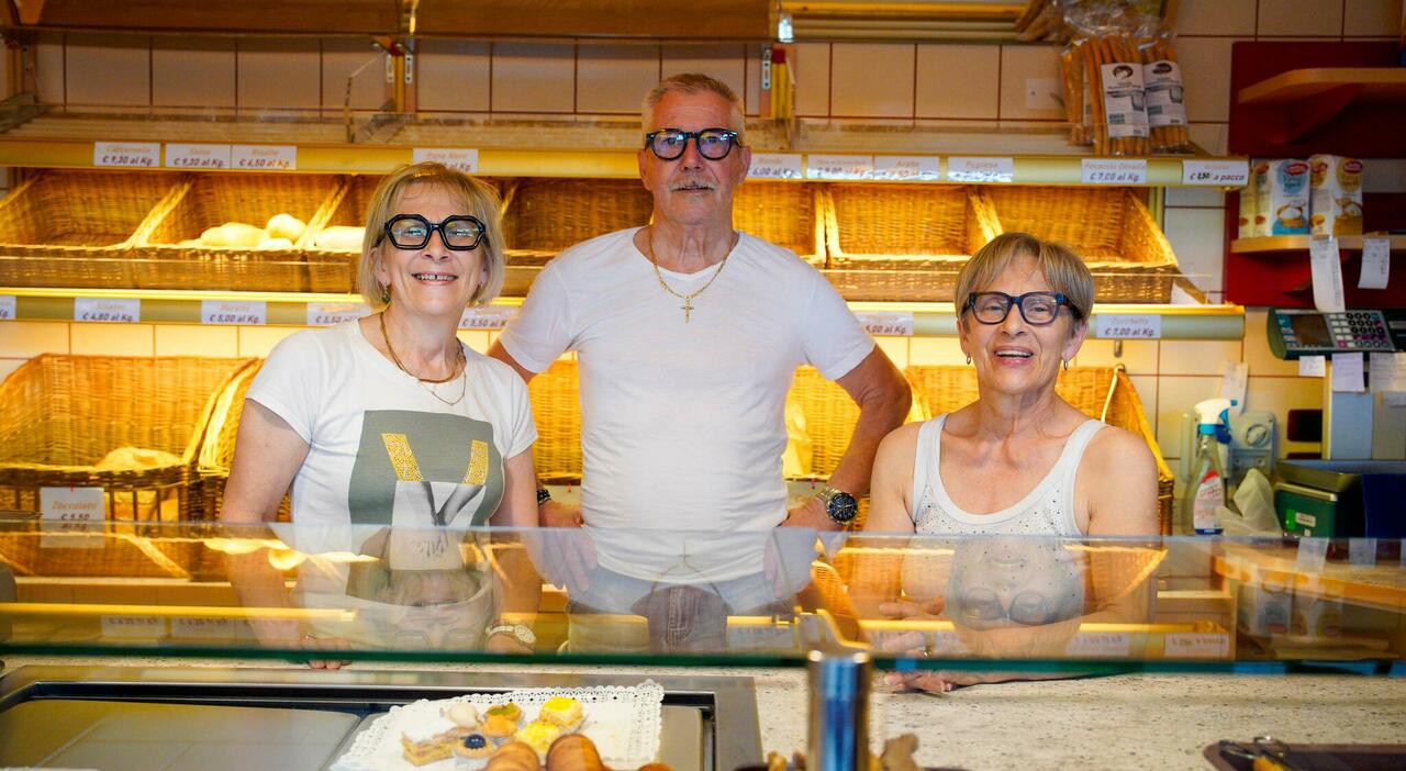 la famiglia pin lascia lo storico panificio dopo 60 anni dietro al bancone tanto lavoro ora andiamo in pensione da Ilgazzettino.it la famiglia pin lascia lo storico panificio dopo 60 anni dietro al bancone tanto lavoro ora andiamo in pensione