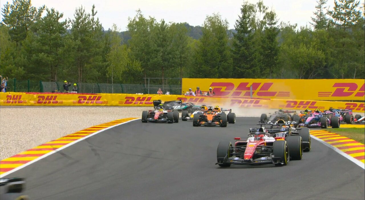 live gp belgio in diretta antonelli leader davanti a leclerc subito fuori russell safety car in pista da Ilmessaggero.it live gp belgio in diretta antonelli leader davanti a leclerc subito fuori russell safety car in pista