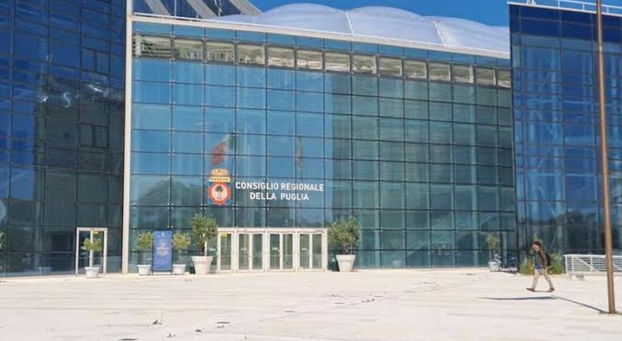 autonomia differenziata puglia scontro decaro centrodestra su sanit224 da Quotidianodipuglia.it autonomia differenziata puglia scontro decaro centrodestra su sanit224