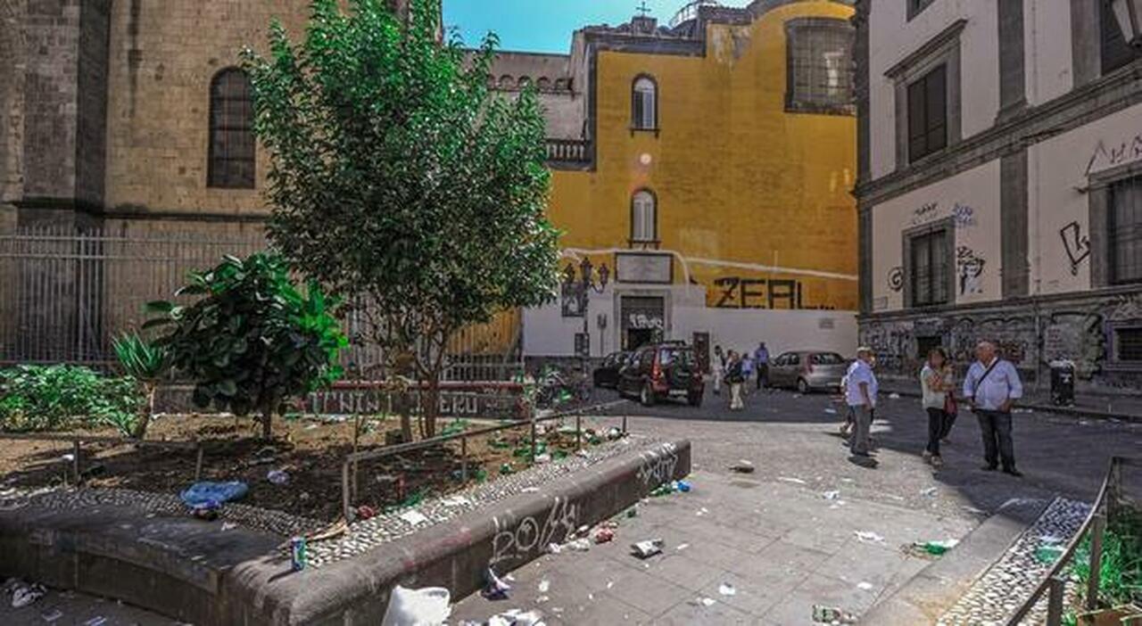 rettore parroci e genitori liberate il centro storico dai raid di questi teppisti da Ilmattino.it rettore parroci e genitori liberate il centro storico dai raid di questi teppisti