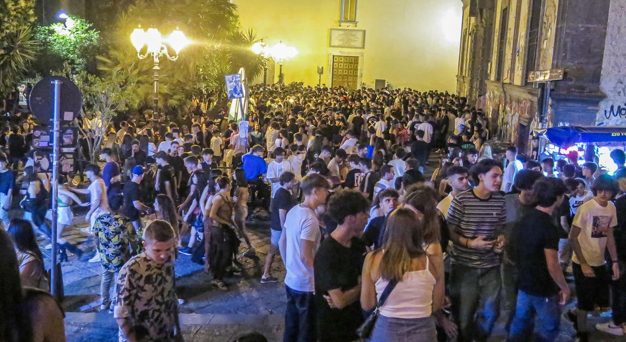 movida a napoli caccia al branco di piazzetta orientale aggrediscono per noia da Ilmattino.it movida a napoli caccia al branco di piazzetta orientale aggrediscono per noia