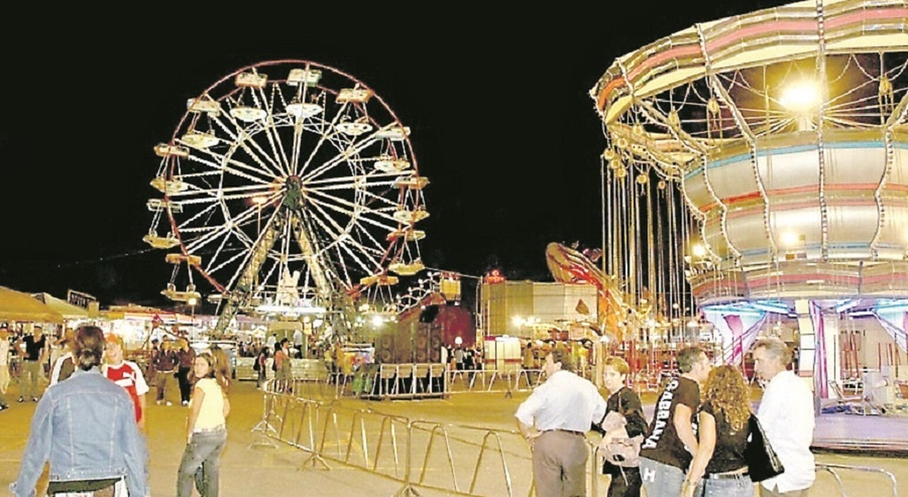 lecce il luna park per sant oronzo si sposta in via bari sfrattando il mercato da Quotidianodipuglia.it lecce il luna park per sant oronzo si sposta in via bari sfrattando il mercato