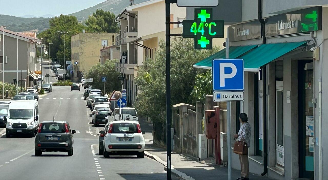 https://statics.cedscdn.it/photos/MED_HIGH/2026/07/21/9664238_21150800_picchi_47_gradi_sardegna_sicilia_sud_boccheggiare_afa_anche_notte_oggi.jpg
