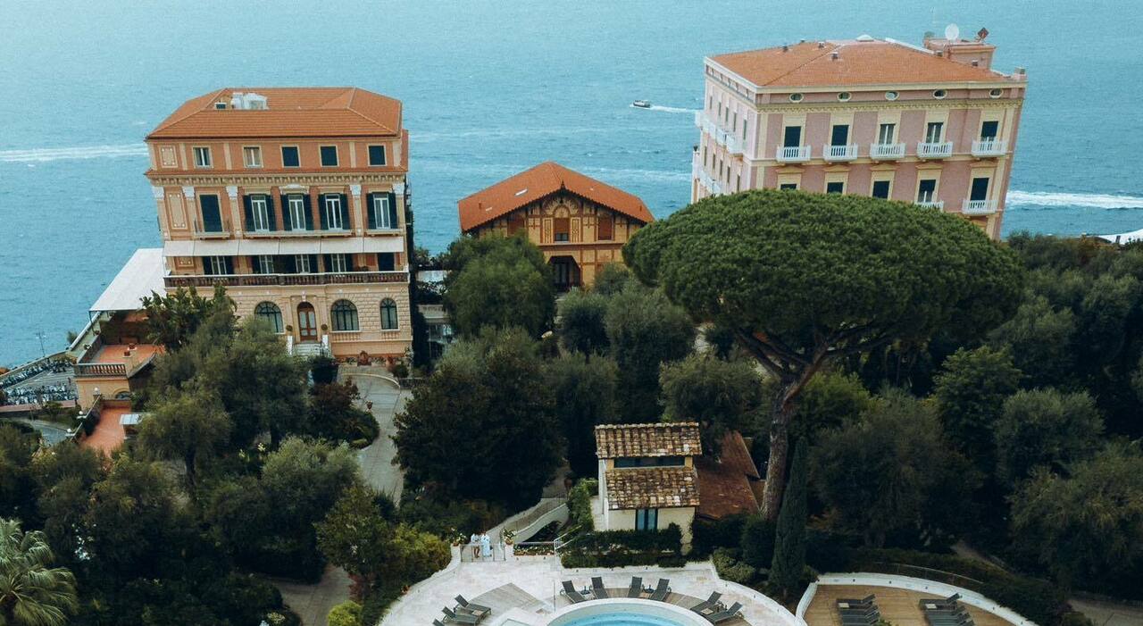 alberghi voli e servizi la sfida della campania nel turismo luxury da Ilmattino.it alberghi voli e servizi la sfida della campania nel turismo luxury