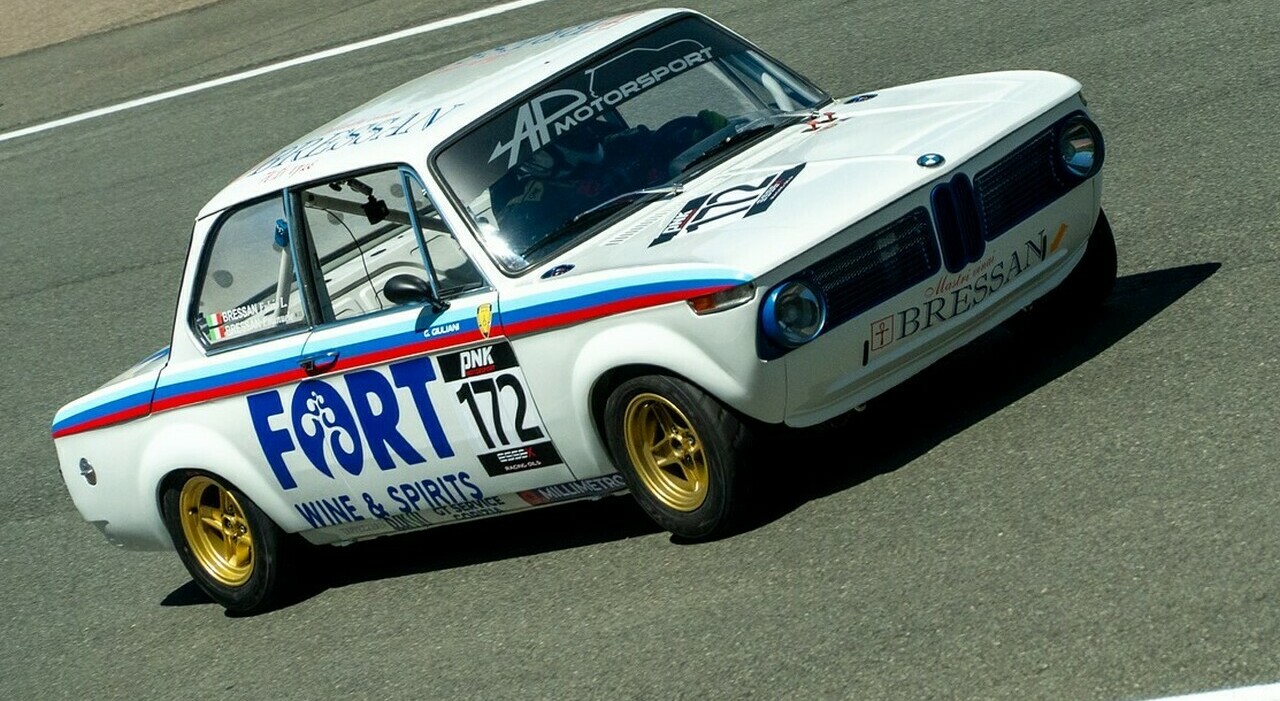 Una BMW del Campionato Italiano Velocit&agrave; in Circuito Auto Storiche