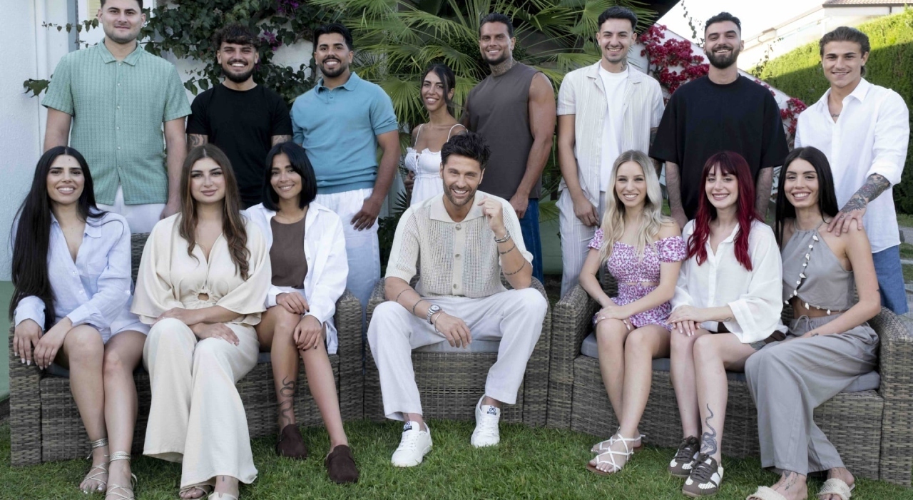 https://statics.cedscdn.it/photos/MED_HIGH/2026/07/23/9666795_23004653_temptation_island.jpg