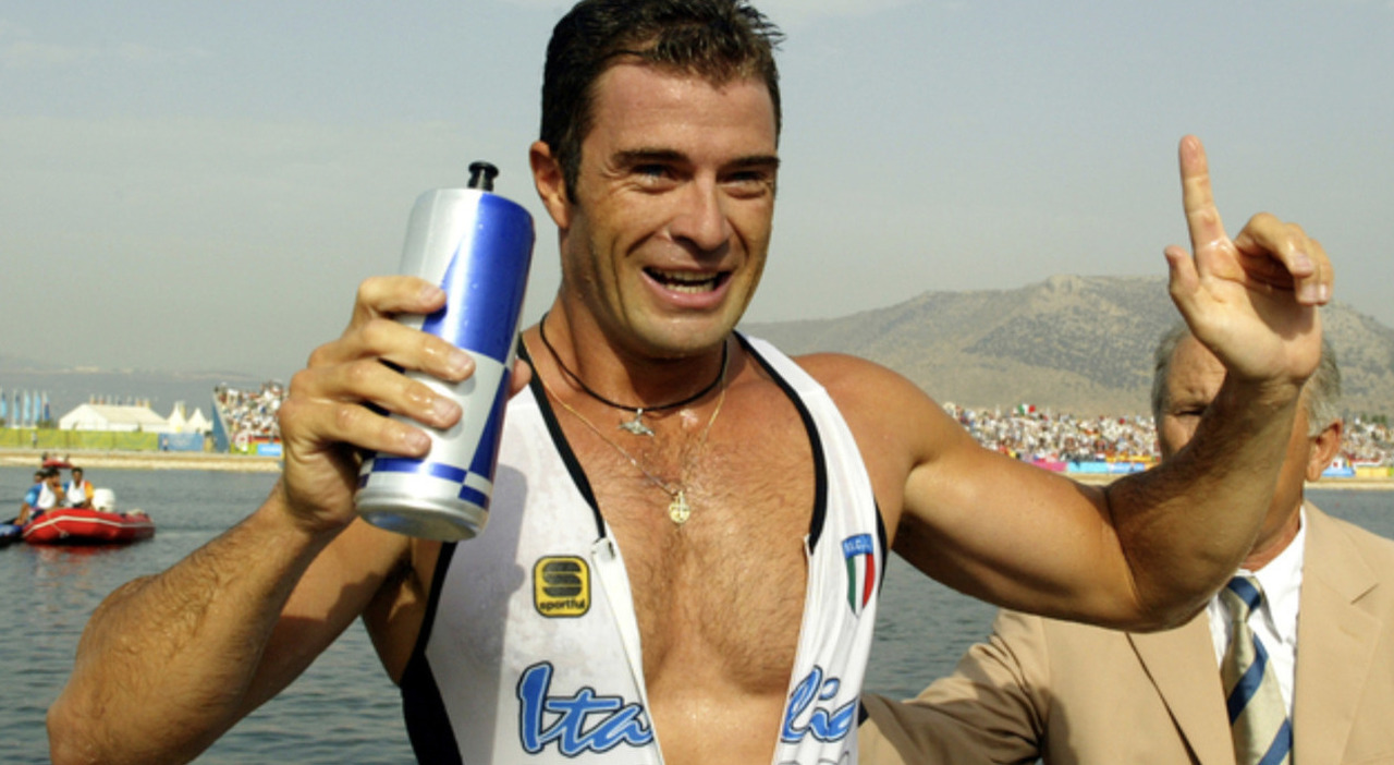 https://statics.cedscdn.it/photos/MED_HIGH/2026/07/23/9668010_23090209_9046060_03080527_antonio_rossi_infarto_cosa_successo_come_sta_oggi.jpg