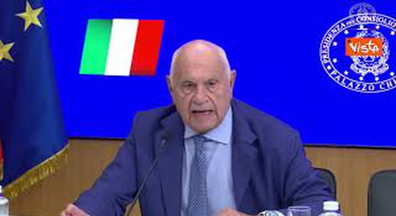 https://statics.cedscdn.it/photos/MED_HIGH/2026/07/23/9668740_poster.jpg