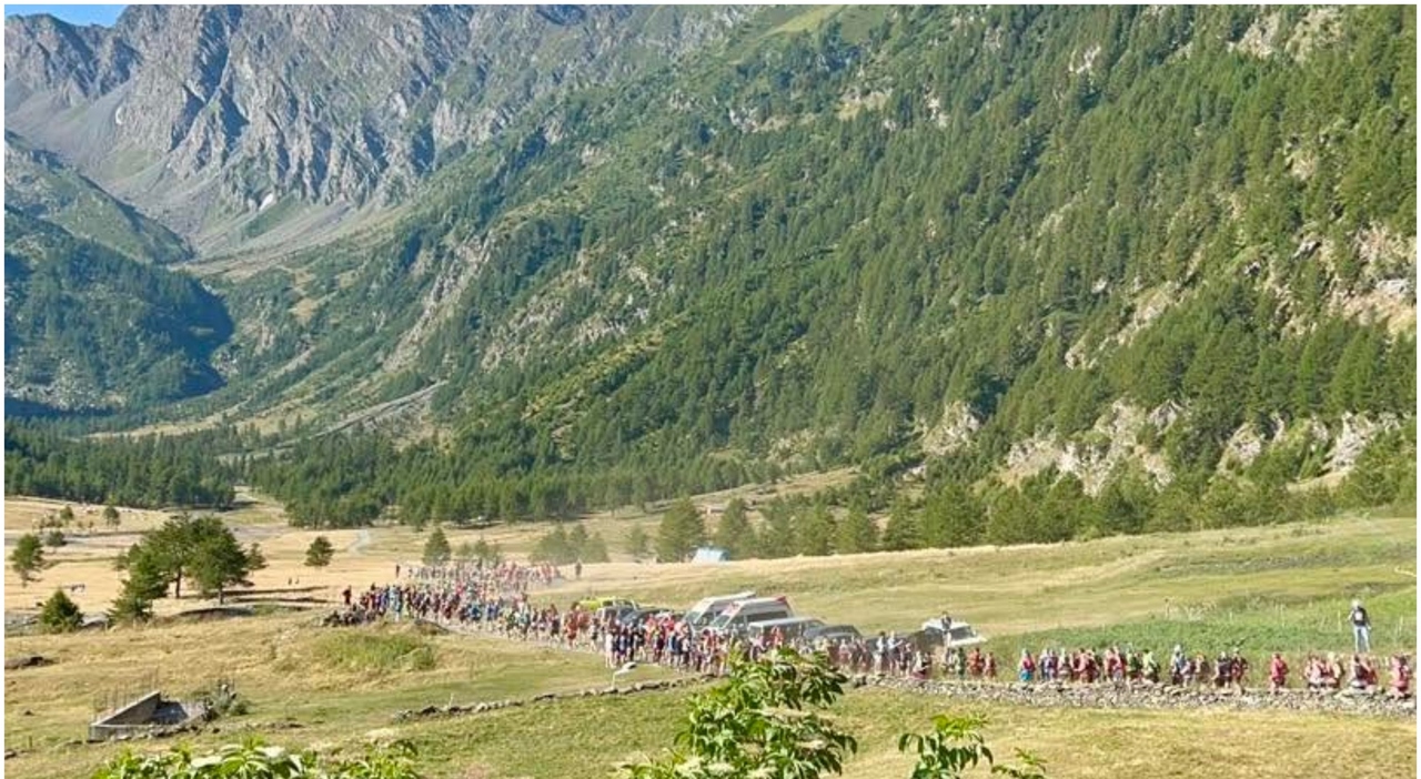 https://statics.cedscdn.it/photos/MED_HIGH/2026/07/24/9670468_24162529_escursionista_morta_oggi_valle_d_aosta.jpg