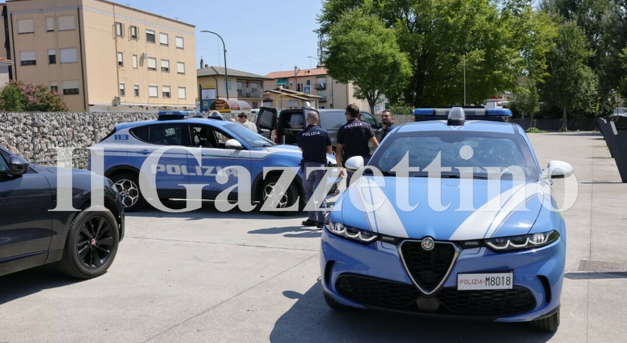 cadavere di un uomo al parco catene mistero su identit224 e cause della morte al vaglio ogni pista da Ilgazzettino.it cadavere di un uomo al parco catene mistero su identit224 e cause della morte al vaglio ogni pista
