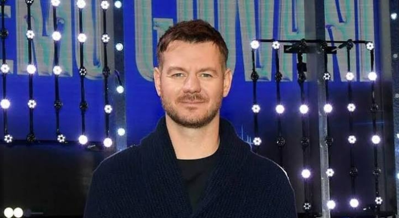https://statics.cedscdn.it/photos/MED_HIGH/2026/07/25/9672182_25124320_alessandro_cattelan.jpg