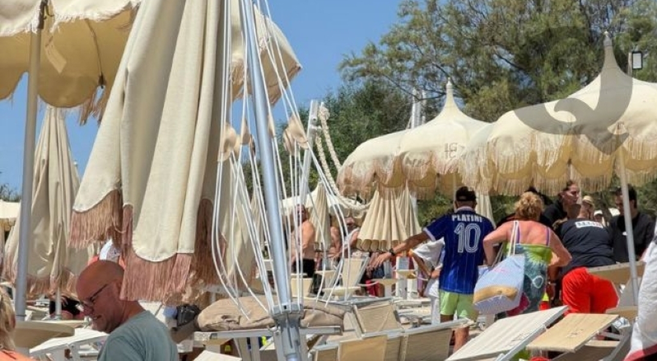 tromba d aria sulla spiaggia danni e feriti nel tarantino da Quotidianodipuglia.it tromba d aria sulla spiaggia danni e feriti nel tarantino