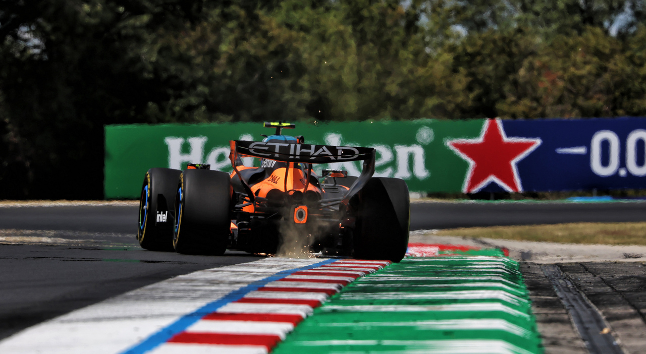 live gp ungheria in diretta norris leader tranquillo antonelli ai box sale secondo piastri davanti a hamilton e verstappen da Ilmessaggero.it live gp ungheria in diretta norris leader tranquillo antonelli ai box sale secondo piastri davanti a hamilton e verstappen