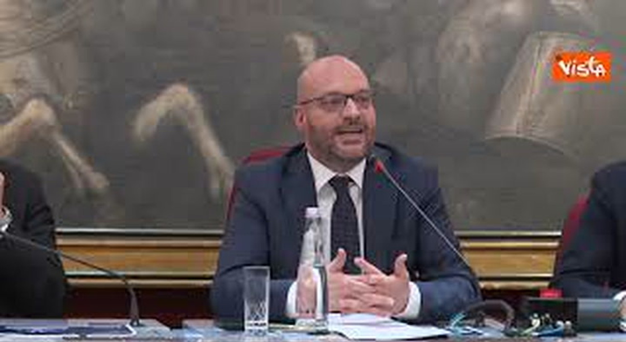 https://statics.cedscdn.it/photos/MED_HIGH/2026/07/28/9677684_poster.jpg