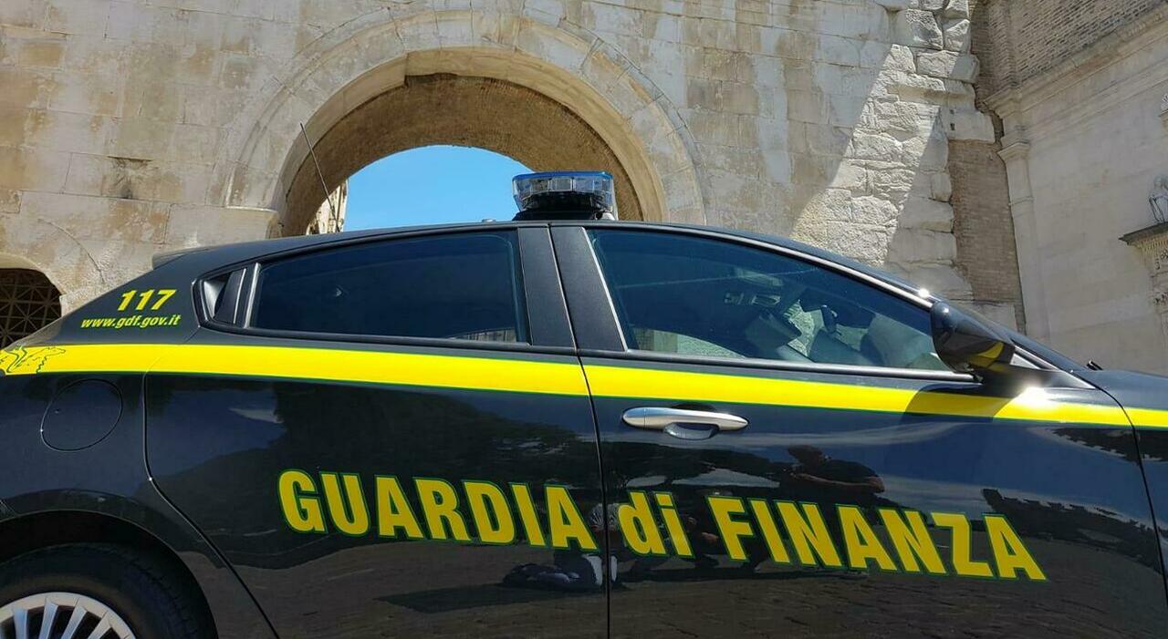 truffa del superbonus a fano carte fittizie per 14 case mai create sequestro da 14 milioni a marito e moglie da Corriereadriatico.it truffa del superbonus a fano carte fittizie per 14 case mai create sequestro da 14 milioni a marito e moglie