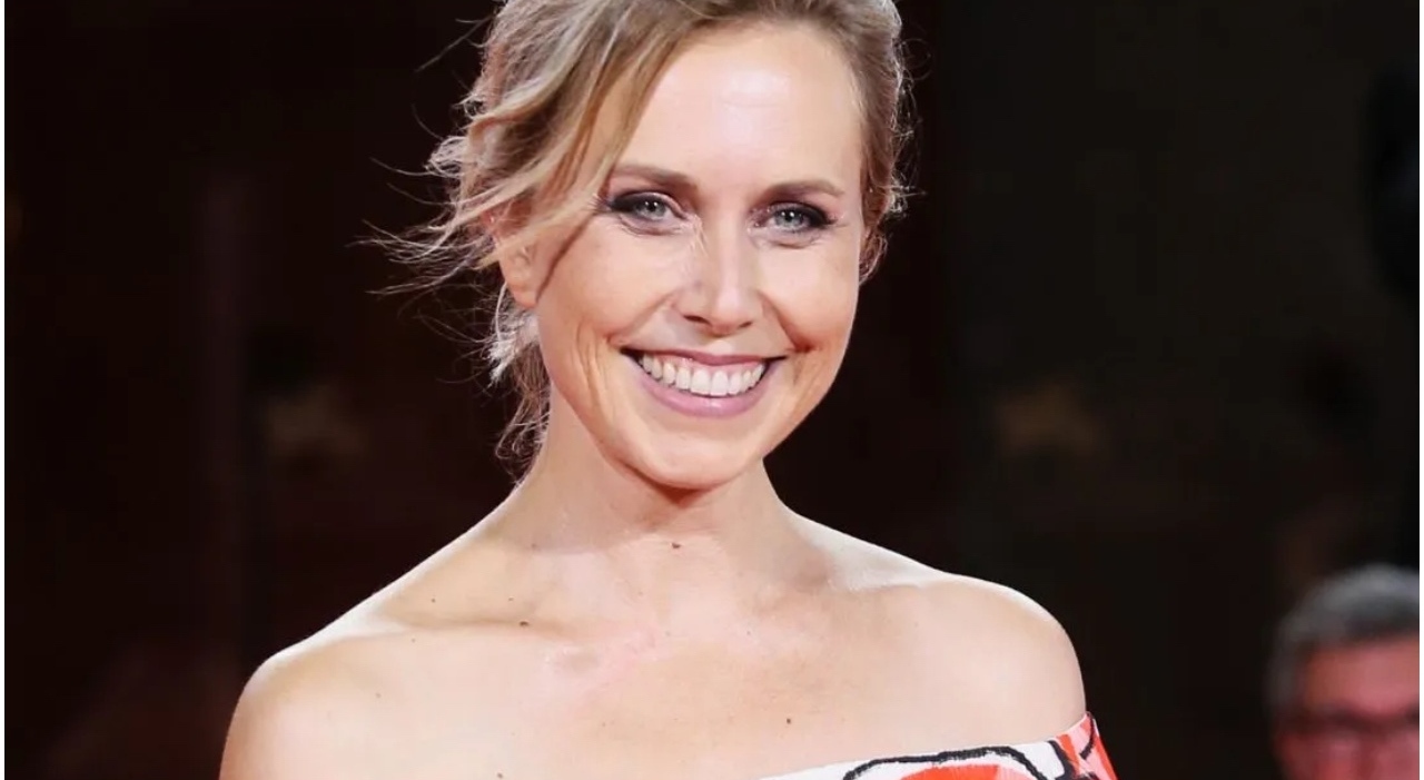 https://statics.cedscdn.it/photos/MED_HIGH/2026/07/29/9679686_29194056_margot_sikabonyi.jpg
