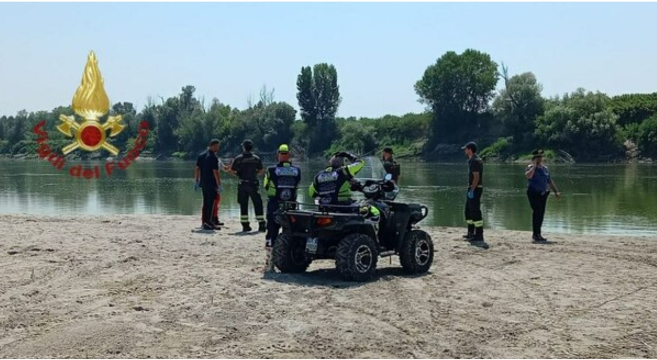https://statics.cedscdn.it/photos/MED_HIGH/2026/07/31/9683139_31141722_papa_morto_salvare_figlia_amichetta_fiume_po_calto_rovigo_oggi.jpg