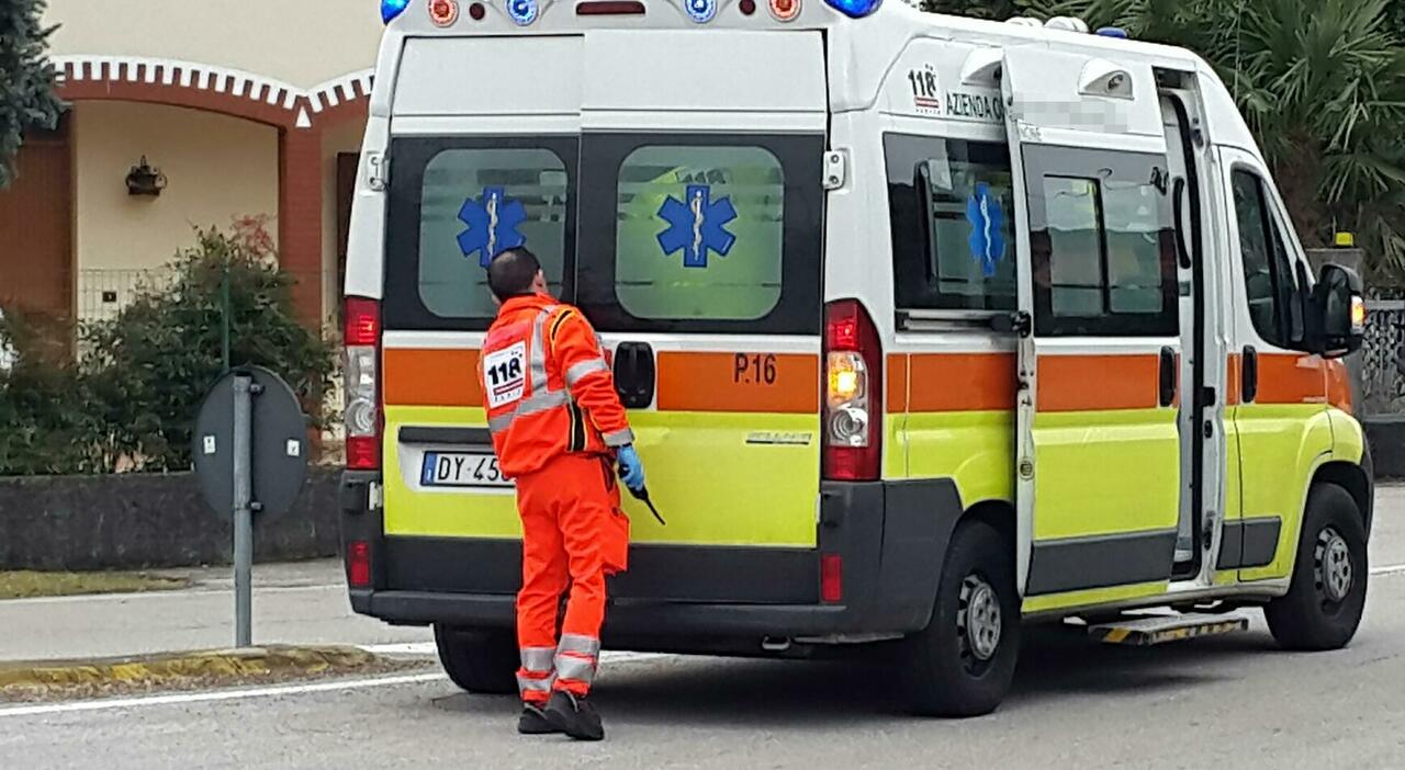 travolto e ucciso sulla pontebbana dopo essere sceso dall auto in panne l uomo muore sul colpo da Ilgazzettino.it travolto e ucciso sulla pontebbana dopo essere sceso dall auto in panne l uomo muore sul colpo