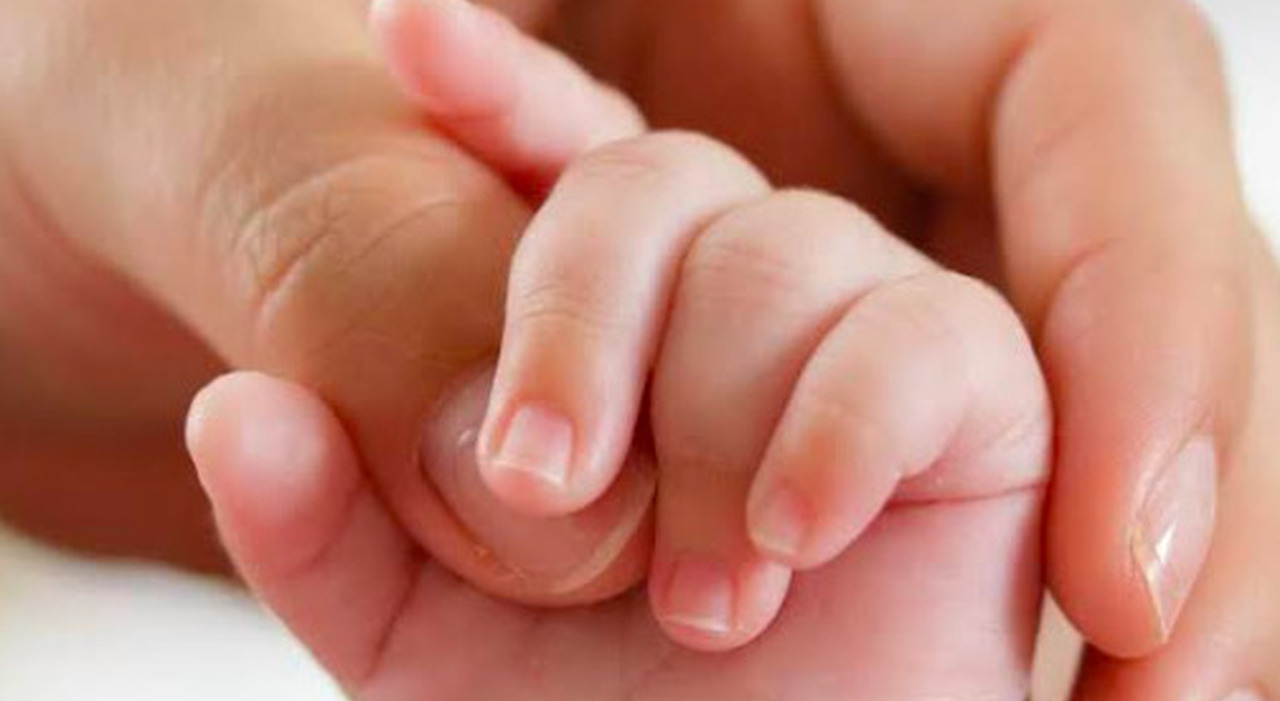 Neonata nata senza vita ad Acerra, medico indagato per sofferenza fetale ignorata