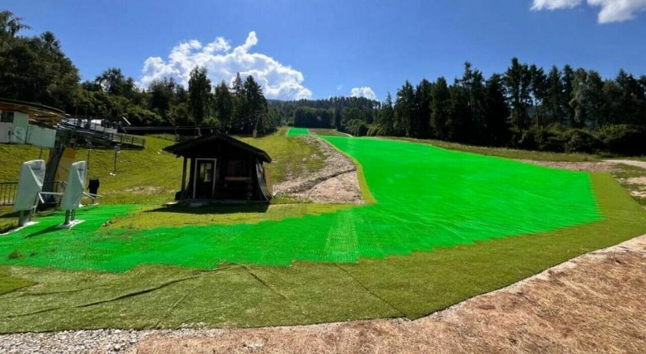 nevegal chiusa la pista da sci sintetica per l estate inaugurata ad ottobre manca l ok per lo skilift da Ilgazzettino.it nevegal chiusa la pista da sci sintetica per l estate inaugurata ad ottobre manca l ok per lo skilift
