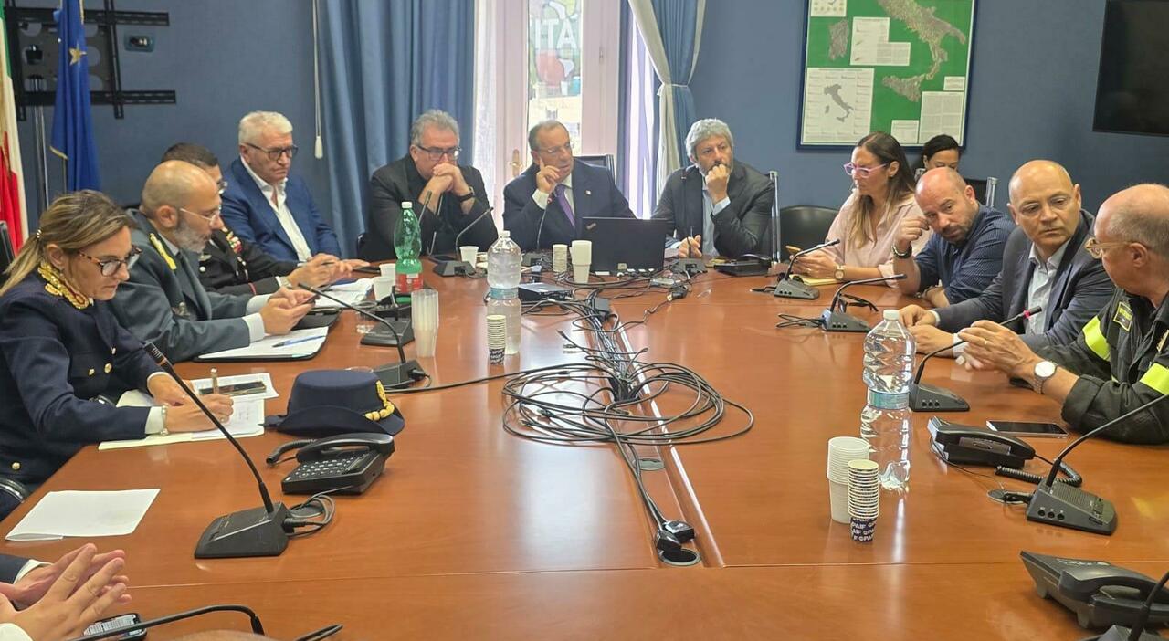 terremoto ai campi flegrei michele di bari costoni interventi rapidi ora gallerie sotto la lente da Ilmattino.it terremoto ai campi flegrei michele di bari costoni interventi rapidi ora gallerie sotto la lente