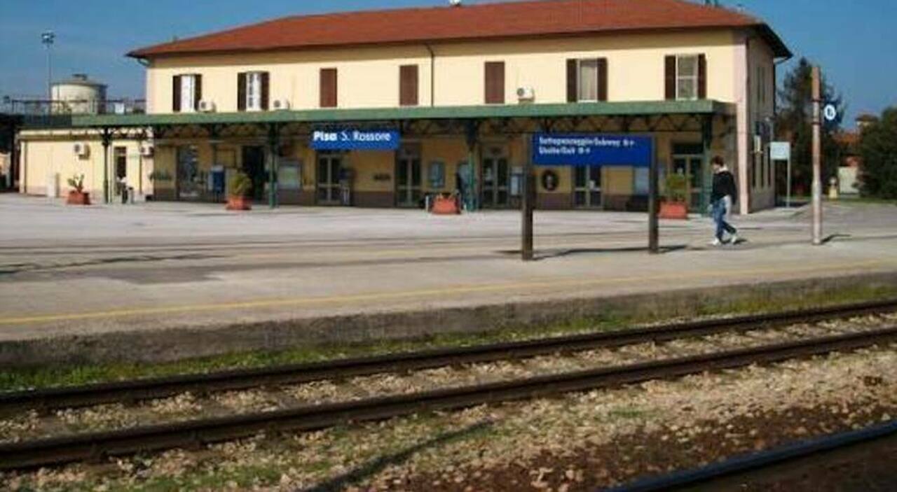 https://statics.cedscdn.it/photos/MED_HIGH/2026/08/04/9689823_04113446_terremoto_toscana_treni_sospesi_evacuazioni.jpg