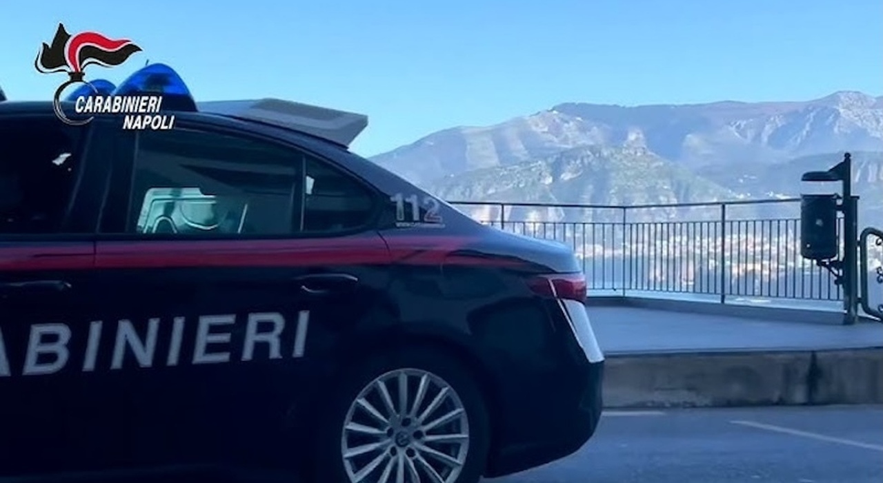 sorrento si finge addetto alla pulizie di un albergo e violenta una turista australiana fermato 37enne da Ilmattino.it sorrento si finge addetto alla pulizie di un albergo e violenta una turista australiana fermato 37enne