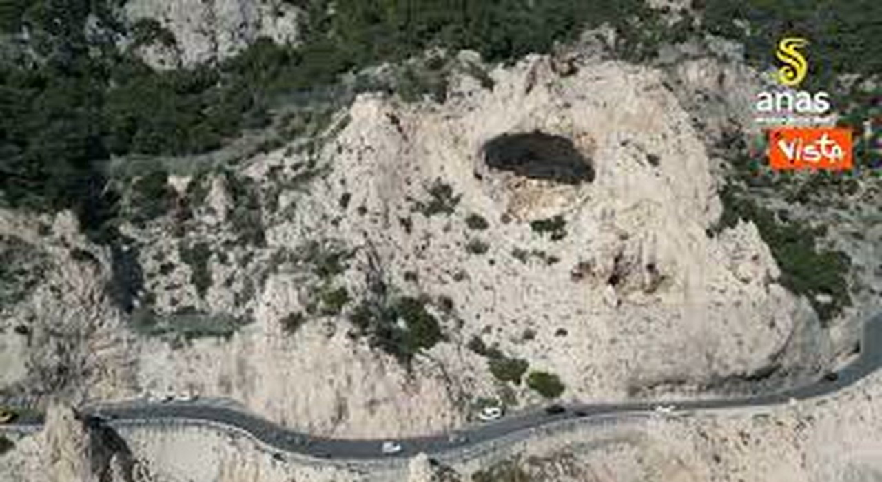 https://statics.cedscdn.it/photos/MED_HIGH/2026/08/07/9695870_poster.jpg