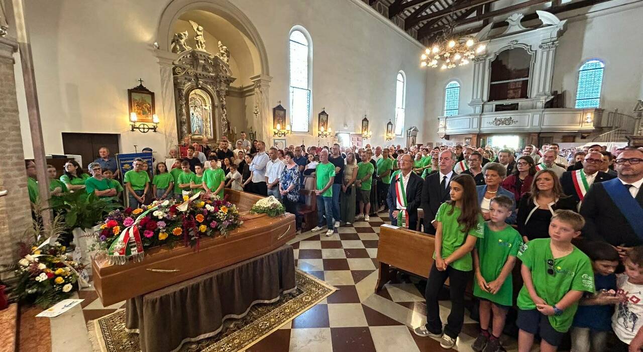 https://statics.cedscdn.it/photos/MED_HIGH/2026/08/08/9697440_08103642_whatsapp_image_2026_08_08_at_10.11.54.jpg