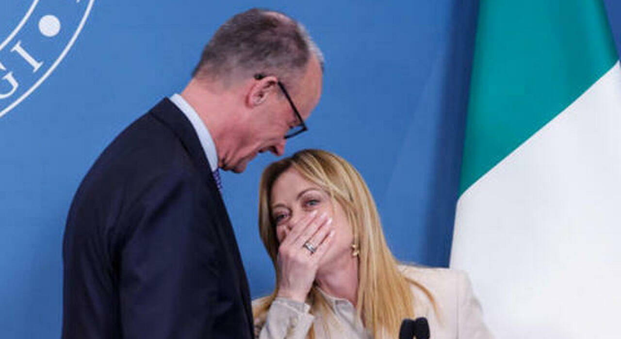 https://statics.cedscdn.it/photos/MED_HIGH/2026/08/09/9698925_09081325_germania_migranti_espulsi_verso_italia_ultime_notizie.jpg