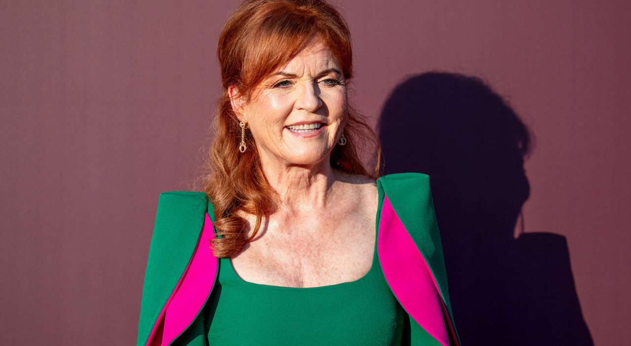 https://statics.cedscdn.it/photos/MED_HIGH/2026/08/12/9704181_12125954_9460052_07152441_sarah_ferguson_scomparsa_ex_fidanzati_ricchi_italia_dove_si_trova.jpg