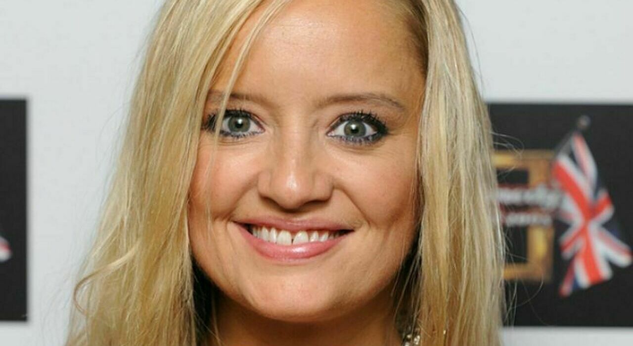 Lucy Davis Revela Su Batalla Contra El C ncer Terminal lucy-davis-revela-su-batalla-contra-el-c-ncer-terminal