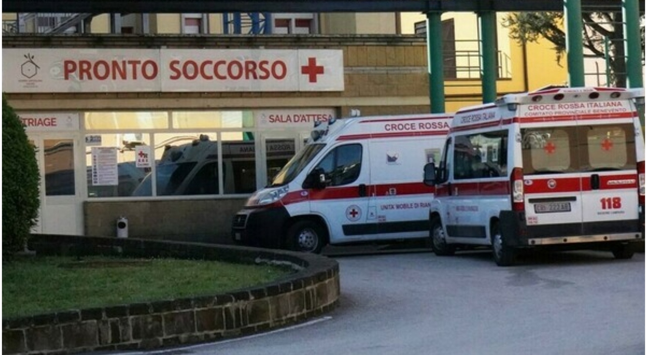 https://statics.cedscdn.it/photos/MED_HIGH/2026/08/12/9704281_12145849_aggressione_personale_sanitario_arrestato_vigevano_pavia_oggi.jpg