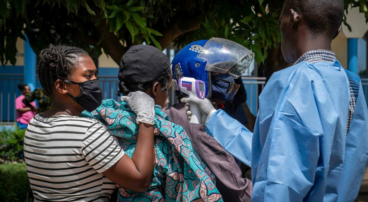 https://statics.cedscdn.it/photos/MED_HIGH/2026/08/12/9704522_12190413_ebola_epidemia_vaccino_scienziato_muyembe_cosa_dice.jpg