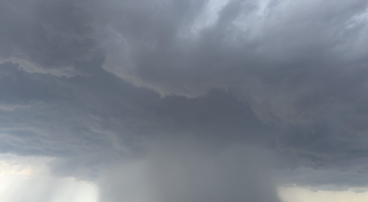 salento maltempo sul versante ionico e aeroporto lambito dal temporale da Quotidianodipuglia.it salento maltempo sul versante ionico e aeroporto lambito dal temporale